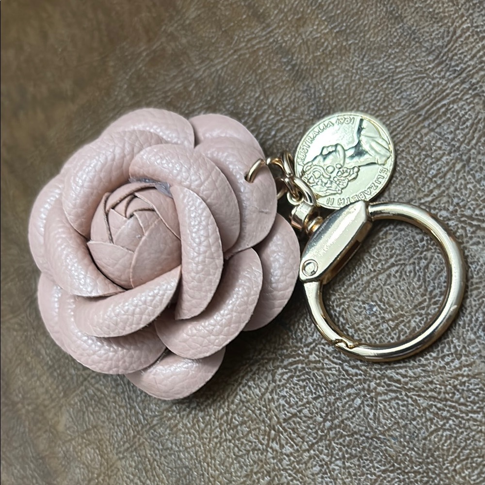 Elegant Pink floral Keychain